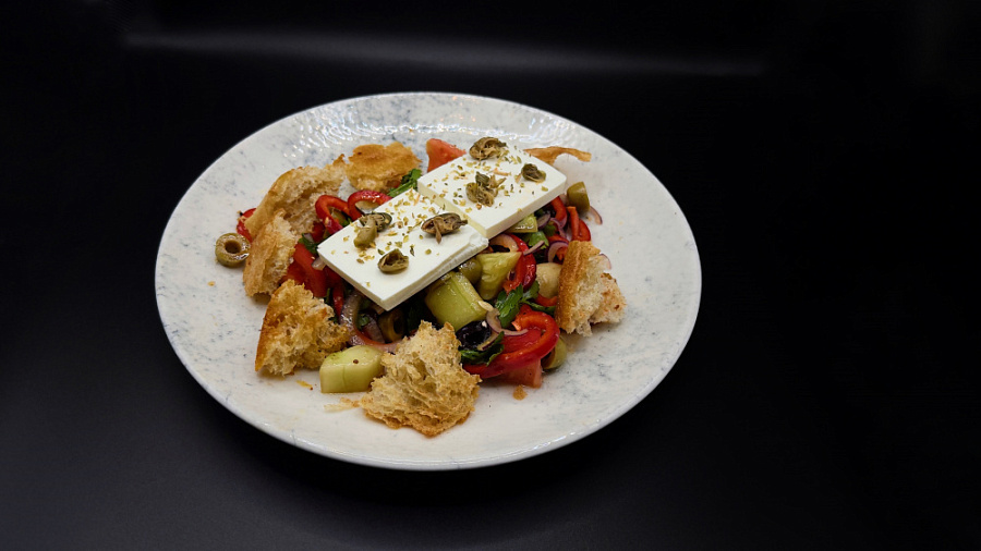 Салат овощной с фетой