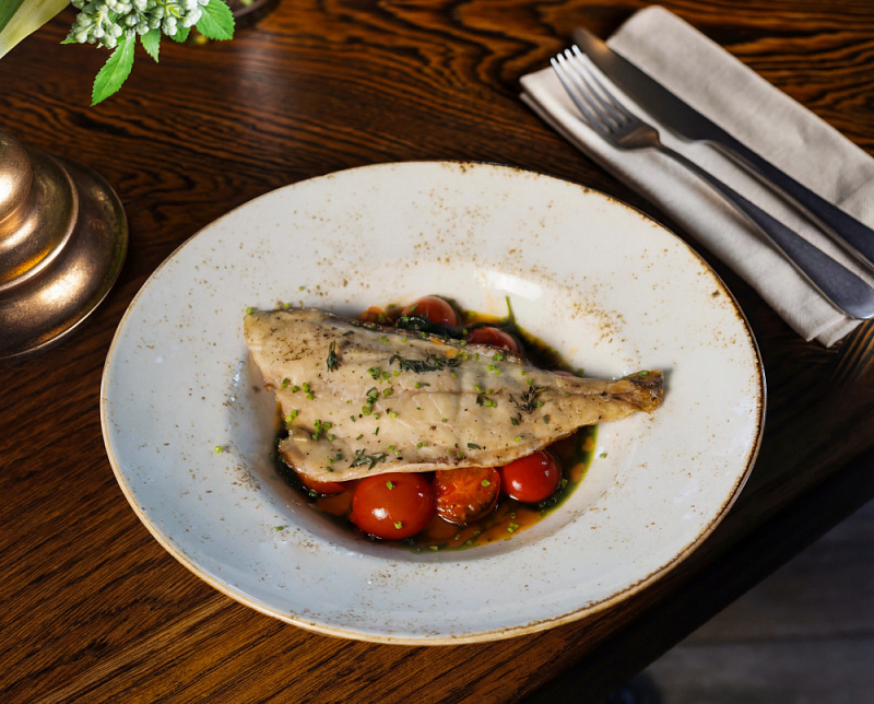 Филе Дорадо с томатами